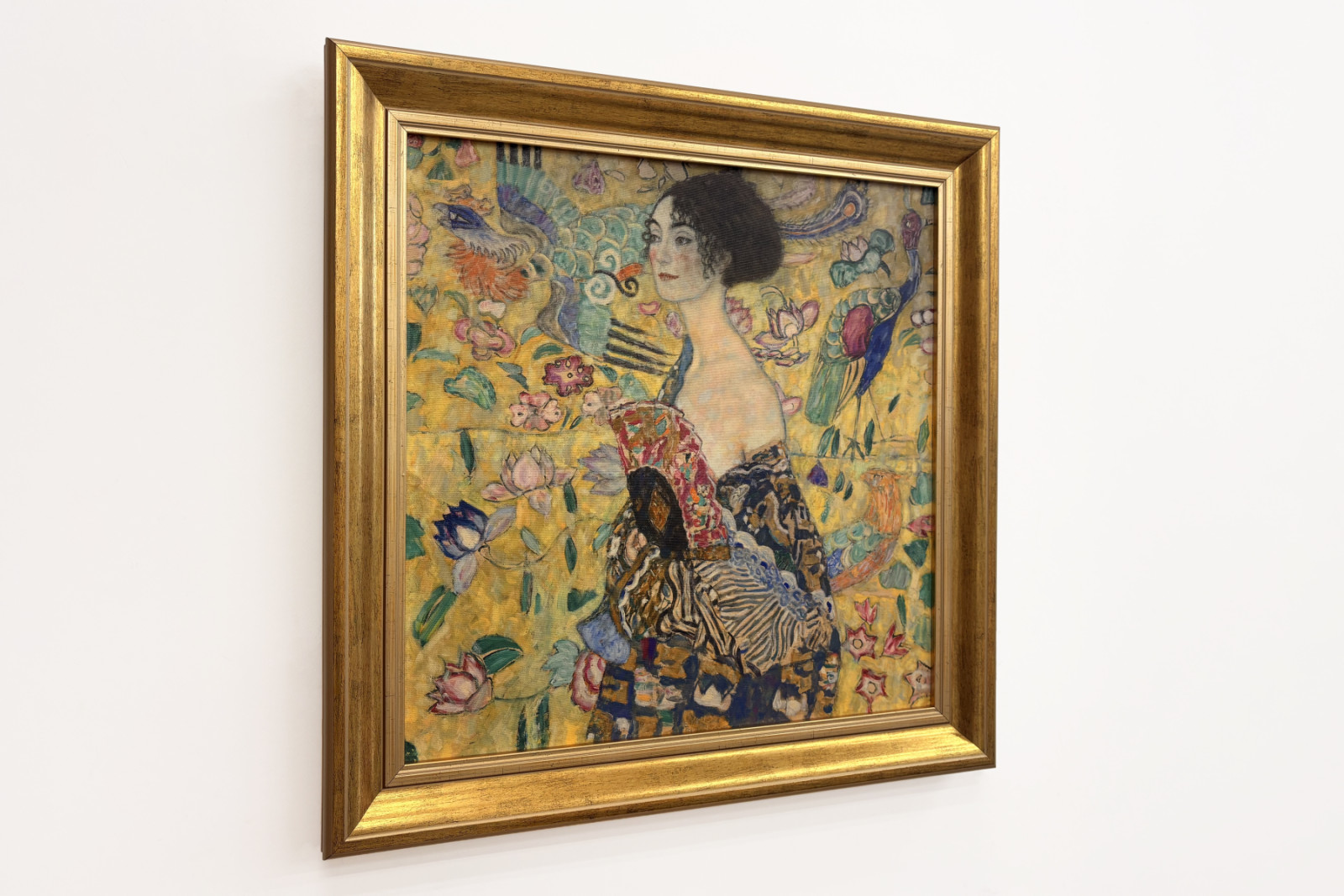 Dame avec éventail - Gustav Klimt