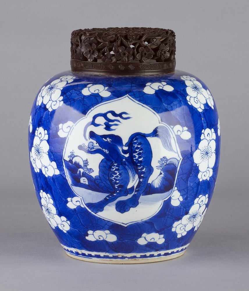 Pot (avec couvercle et motif de dragon), 1662-1722 (céramique) - Chinese School