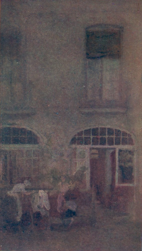 Blanc et gris La cour de l