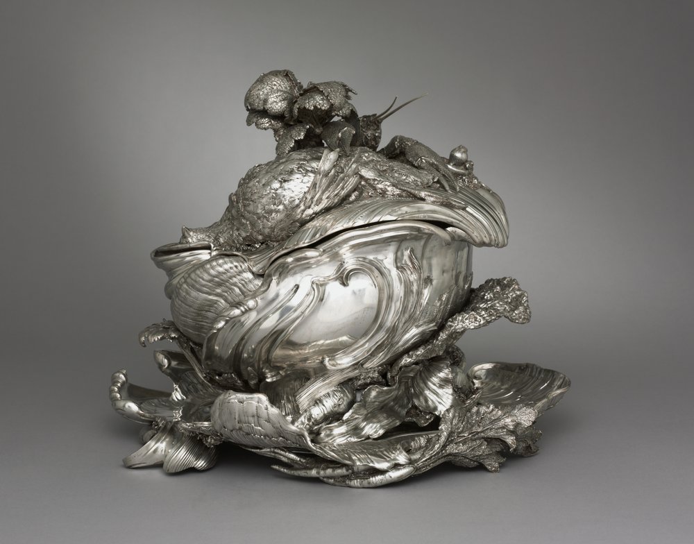 Plat, soupière et couvercle de soupière, fabriqués par Henry Adnet - Juste-Aurèle Meissonnier