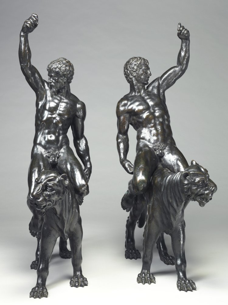Bacchantes nues chevauchant des panthères
