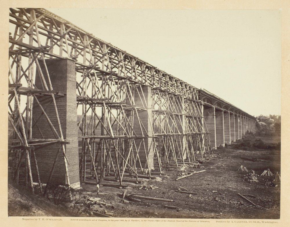High Bridge traversant l