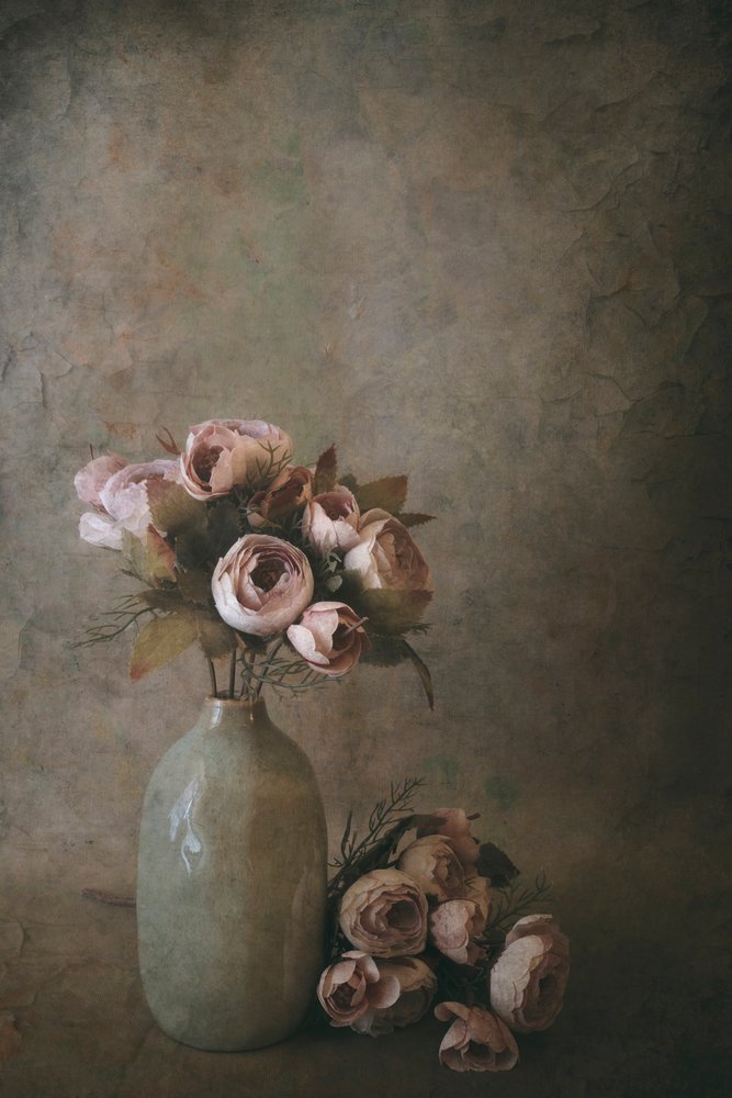 Nature morte florale délicate - Cicek Kiral