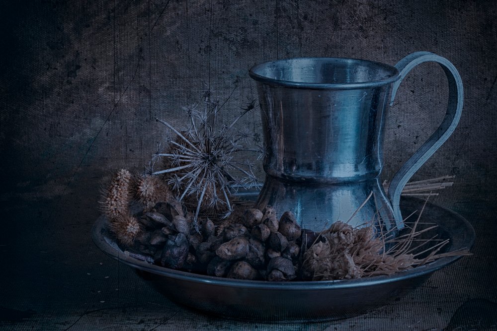 Nature morte vintage en métal - Cicek Kiral