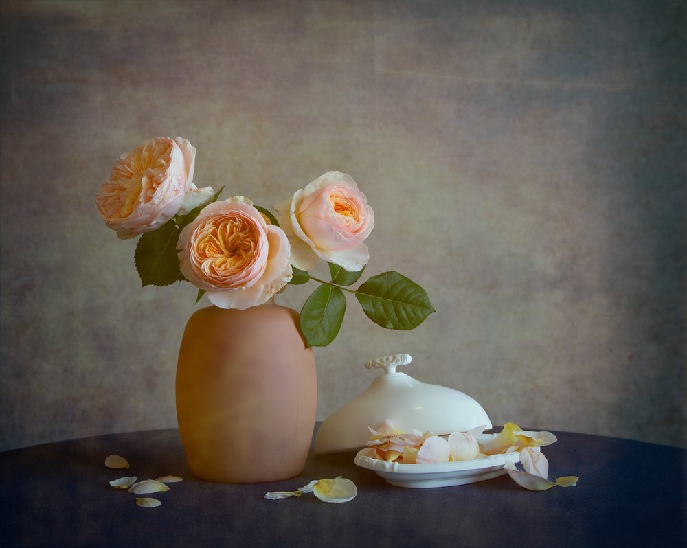 Nature morte aux roses rosées - Fangping Zhou
