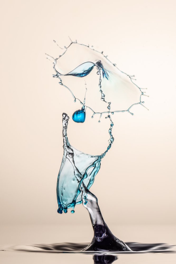 Collision de liquide bleu - Franco Tessarolo