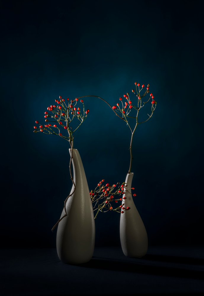 Vases modernes « Red Berries » - John-Mei Zhong