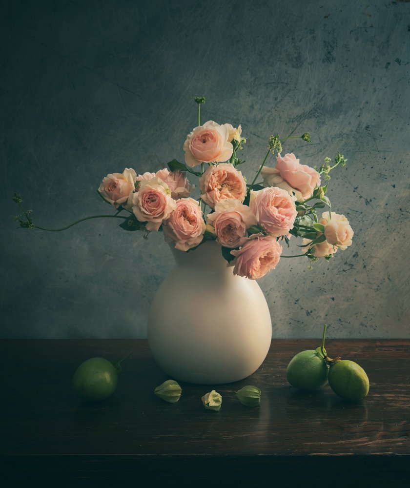 Nature morte aux roses roses - Judy Tseng