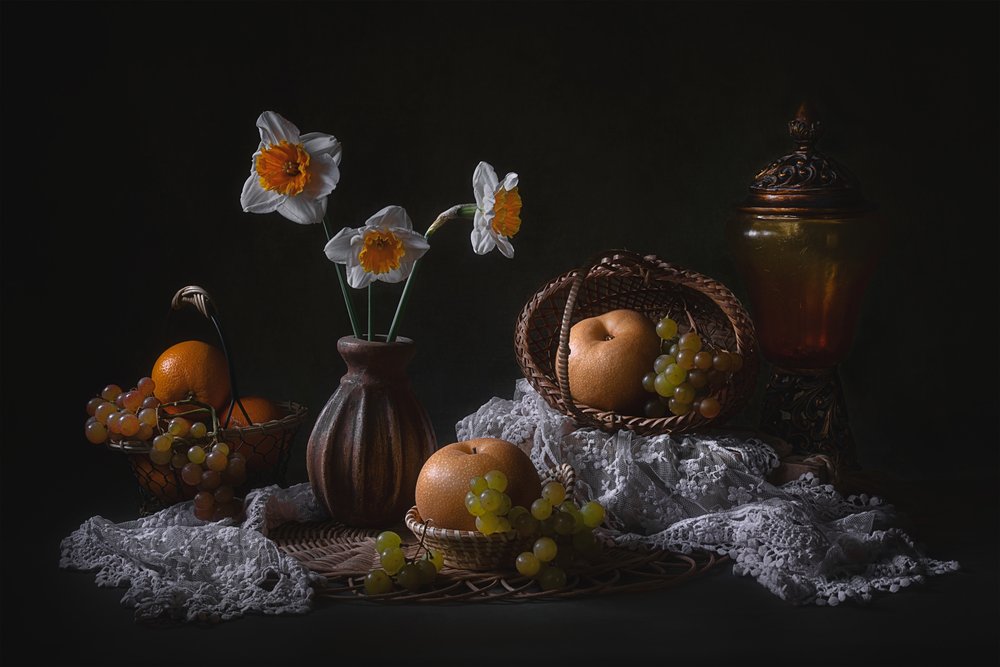 Nature morte aux jonquilles et aux fruits - Lydia Jacobs