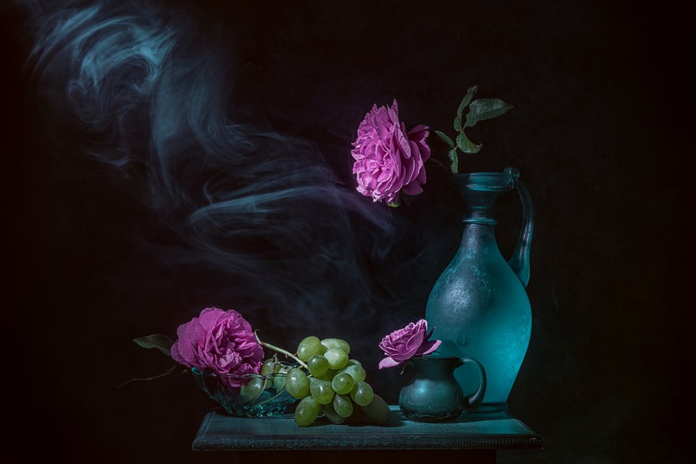 Nature morte aux roses éthérées - Lydia Jacobs