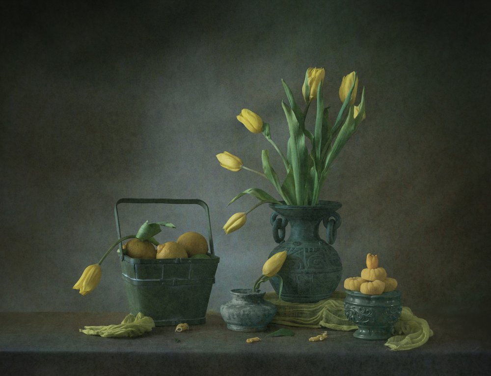 Tulipes dorées et citrons - May G