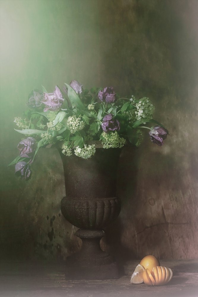 Nature morte aux tulipes mélancoliques - Saskia Dingemans