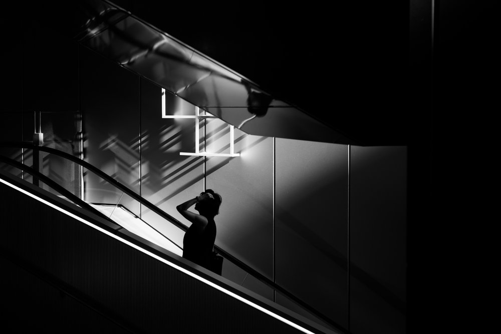 Éclairage des escaliers roulants urbains - Satoshi Hata