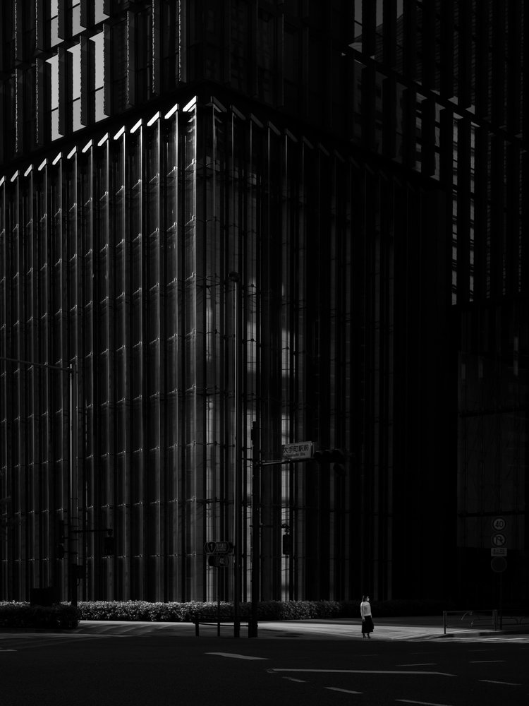 Lumière et ombre en milieu urbain - Satoshi Hata