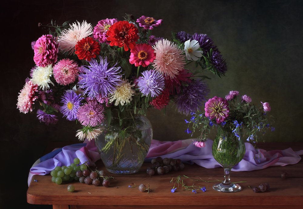 Nature morte aux asters aux couleurs vives - Tatyana Skorokhod