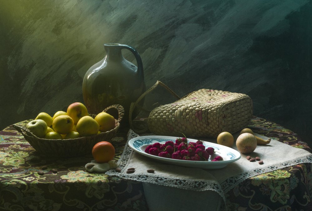 Nature morte rustique aux fruits - UstinaGreen