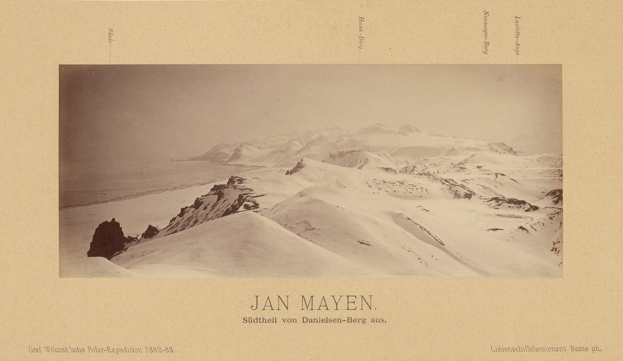 Jan Mayen, Sudtheil à partir de Danielsen-Berg. - (Linienschiffs Lieutenant) Richard Basso
