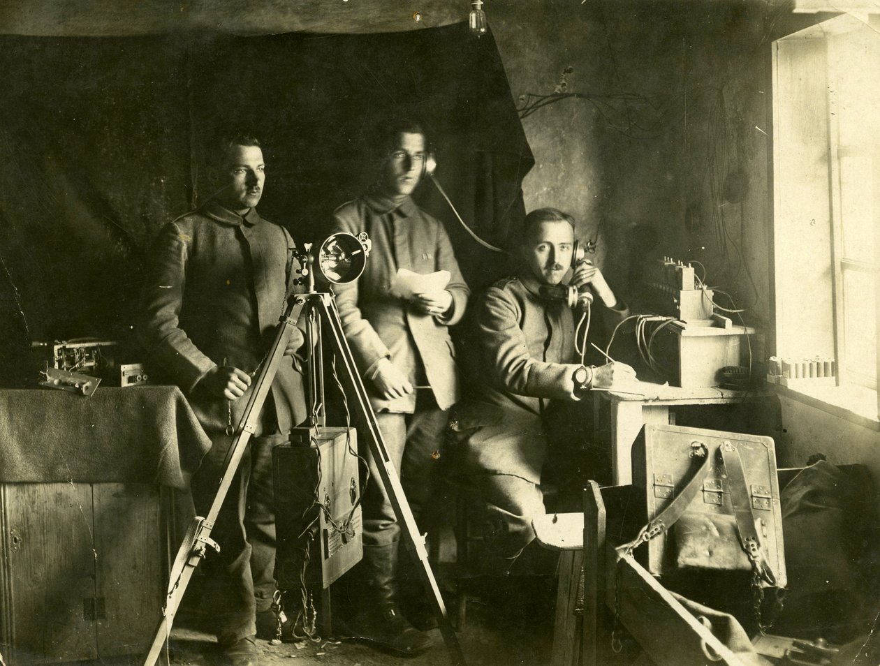 Opérateur téléphonique allemand de la Première Guerre mondiale, c.1913 - Unknown