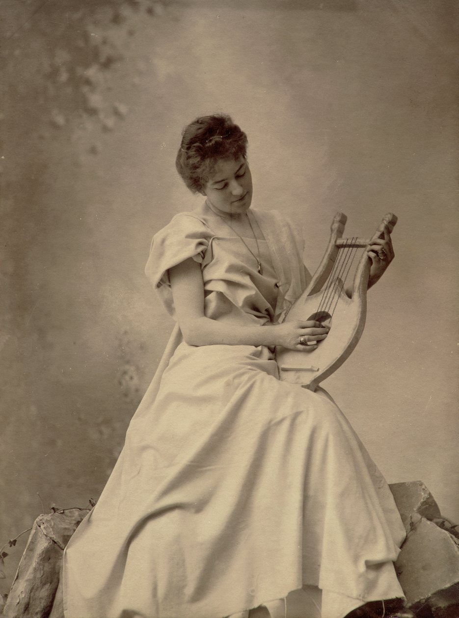 Actrice de théâtre - Dame de Via Serragli (quelle belle créature!) - Unknown