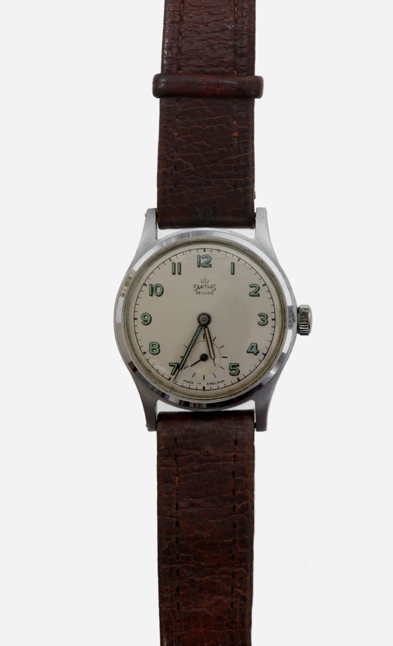 Montre-bracelet fabriquée par Smiths Deluxe - English School