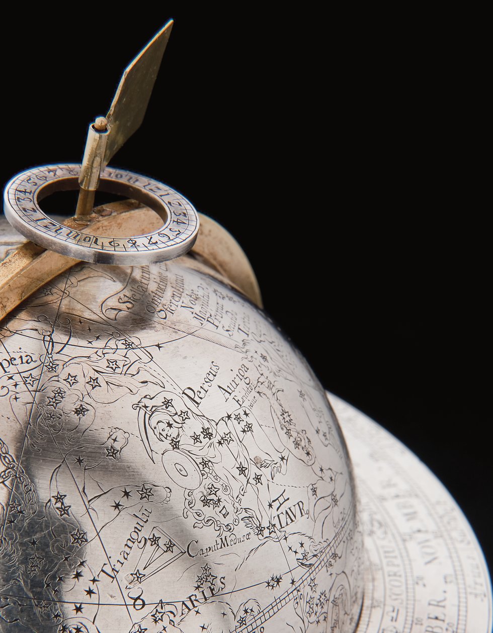 Deux globes terrestres et célestes exceptionnels, soutenus par Hercule et Atlas, Augsbourg - Abraham Drentwett