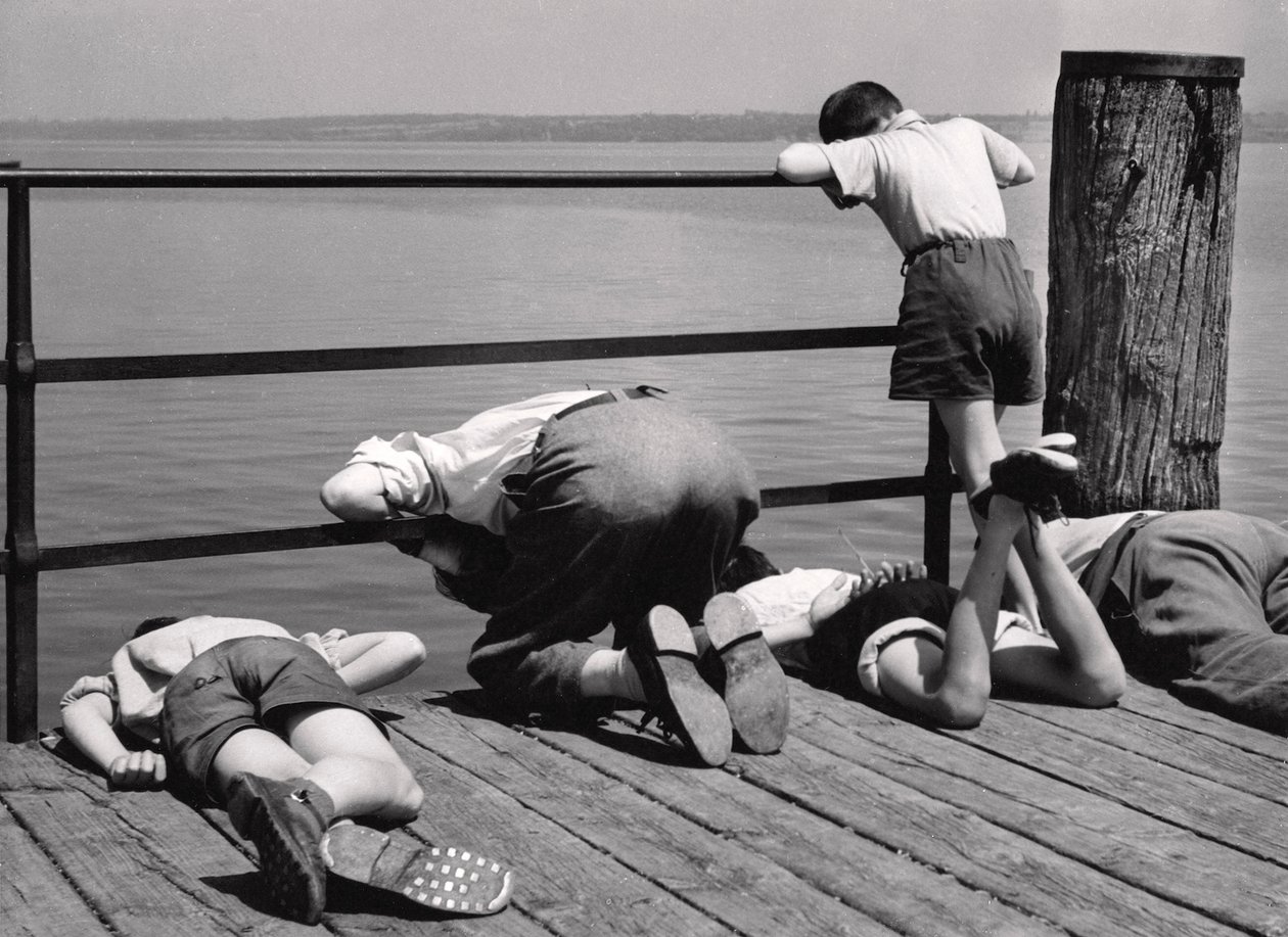 Occupé à pêcher, Italie, vers 1950-60 - Achille Villani