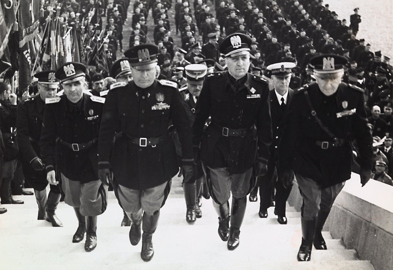 Mussolini à une parade militaire - Achille Villani