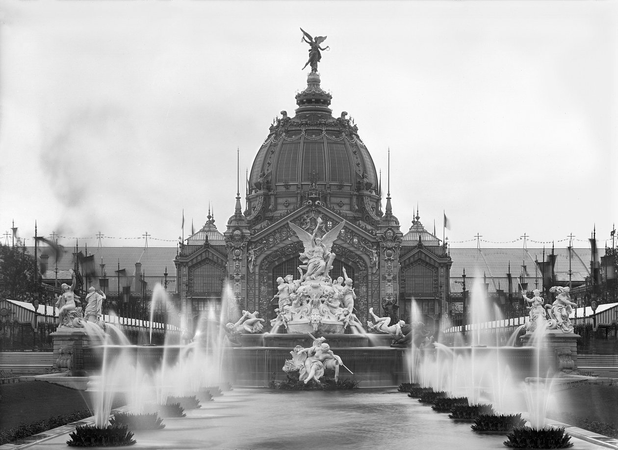 Vue du Dôme Central et de la Fontaine Coutan, Exposition Universelle, Paris, 1889 - Adolphe Giraudon