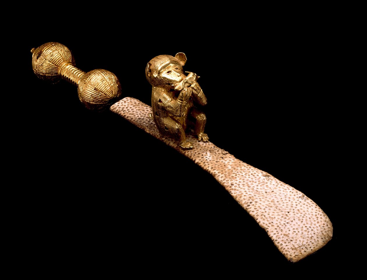 Épée avec fourreau et ornement d