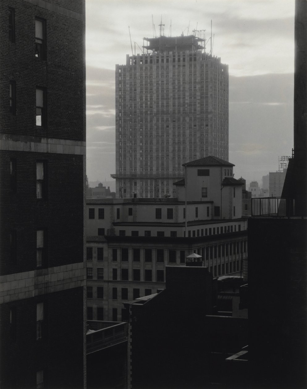 Depuis ma fenêtre à An American Place, sud-ouest - Alfred Stieglitz
