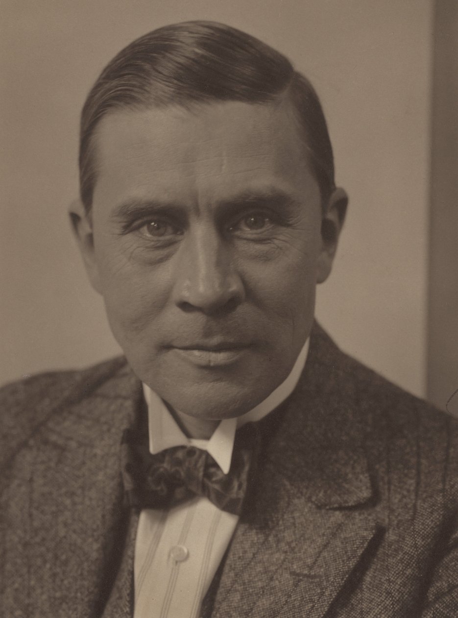 J. Nilsen Laurvik - Alfred Stieglitz