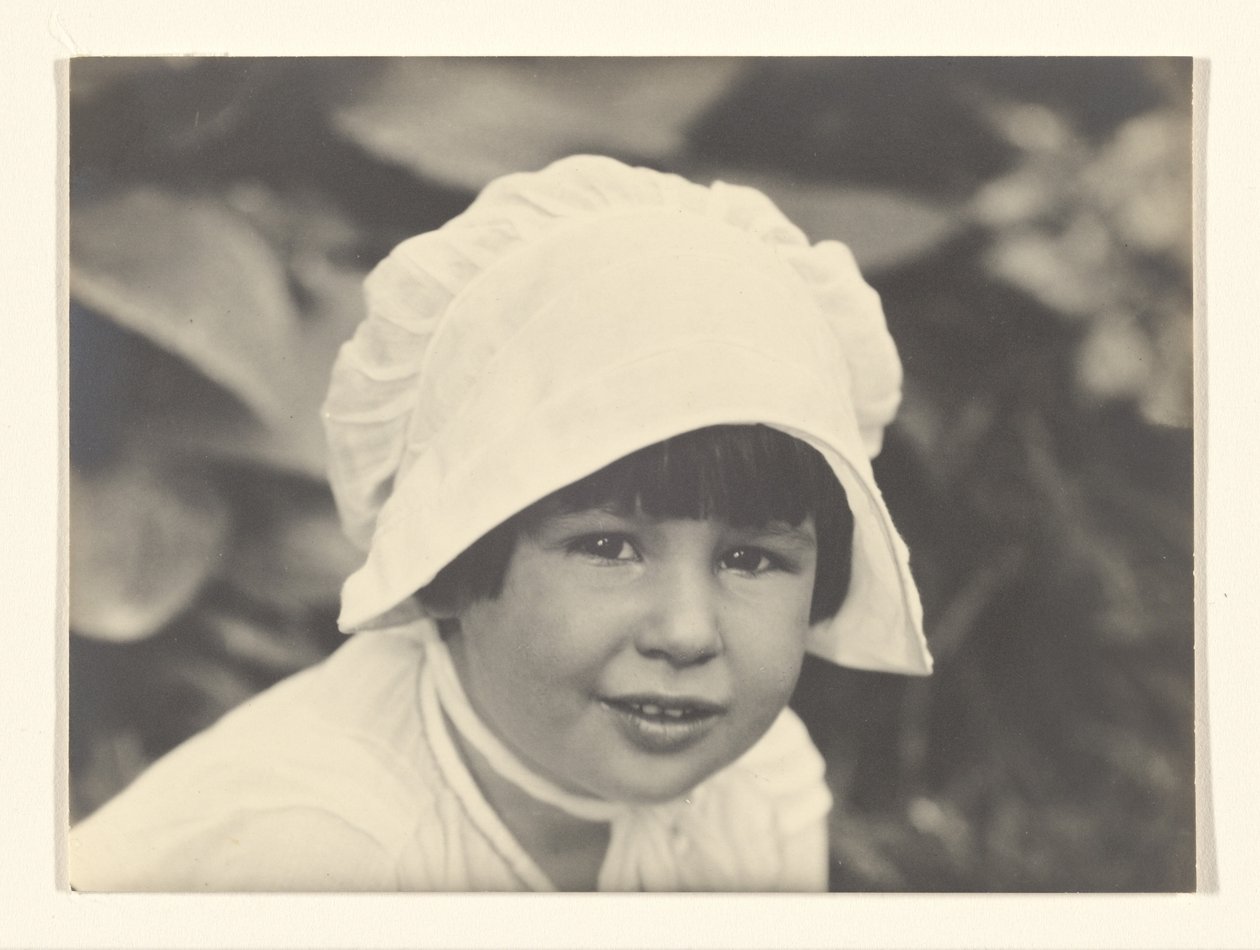 [Yvonne Boursault, Lake George] - Alfred Stieglitz