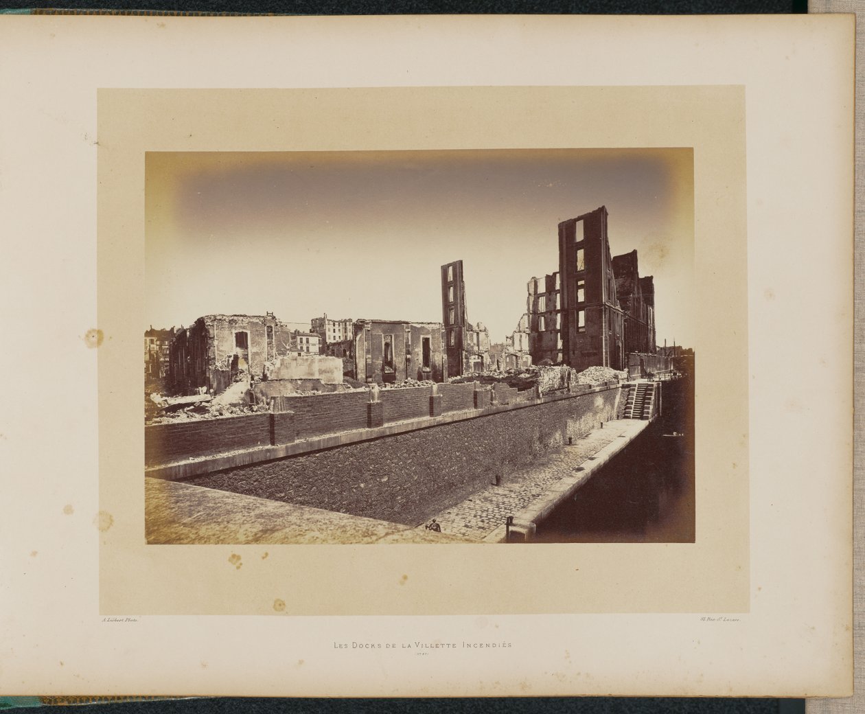 Les docks de la Villette incendiés - Alphonse J. Liébert