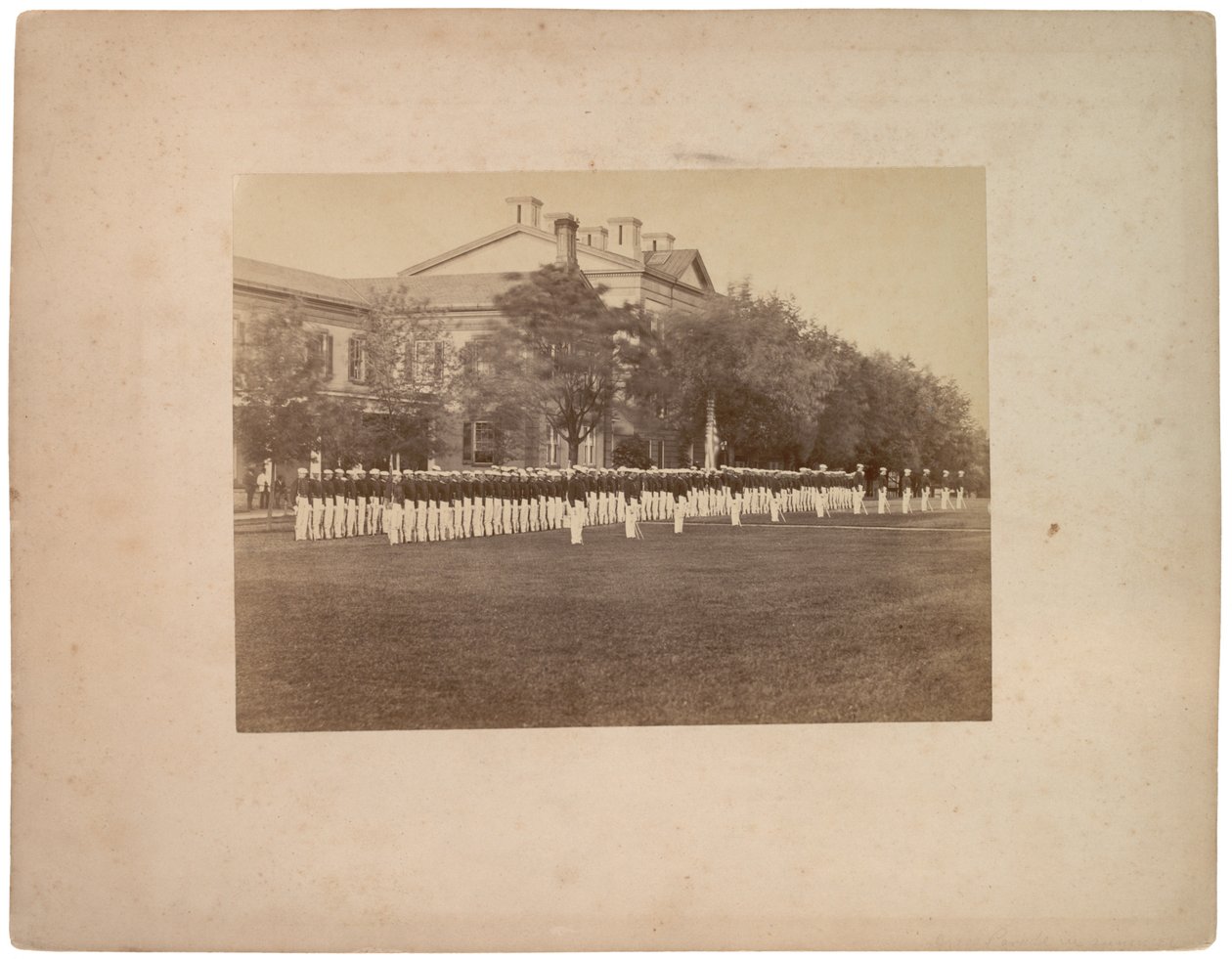 Parade en été, vers 1870 - American Photographer