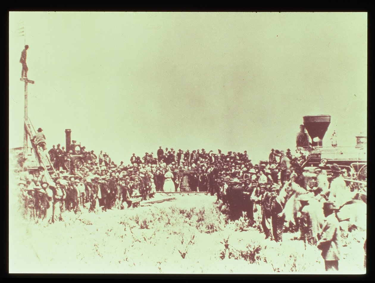 Réunion des chemins de fer Union Pacific et Central Pacific à Promontory Point, Omaha, 10 mai 1869 - American Photographer