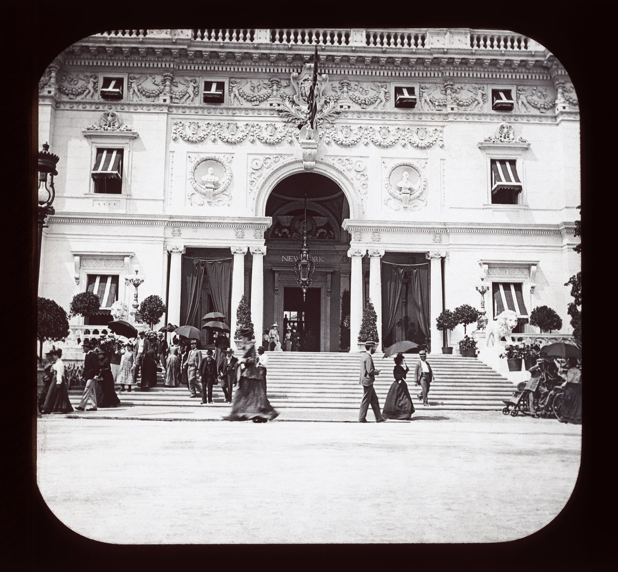 Exposition universelle de Chicago : Bâtiment des transports, Chicago, 1893 - American Photographer