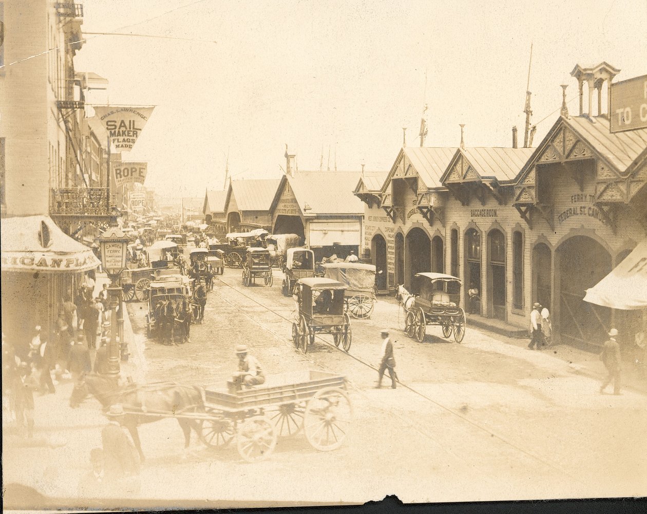 Delaware Avenue, vue vers le nord depuis Market Street - American Photographer