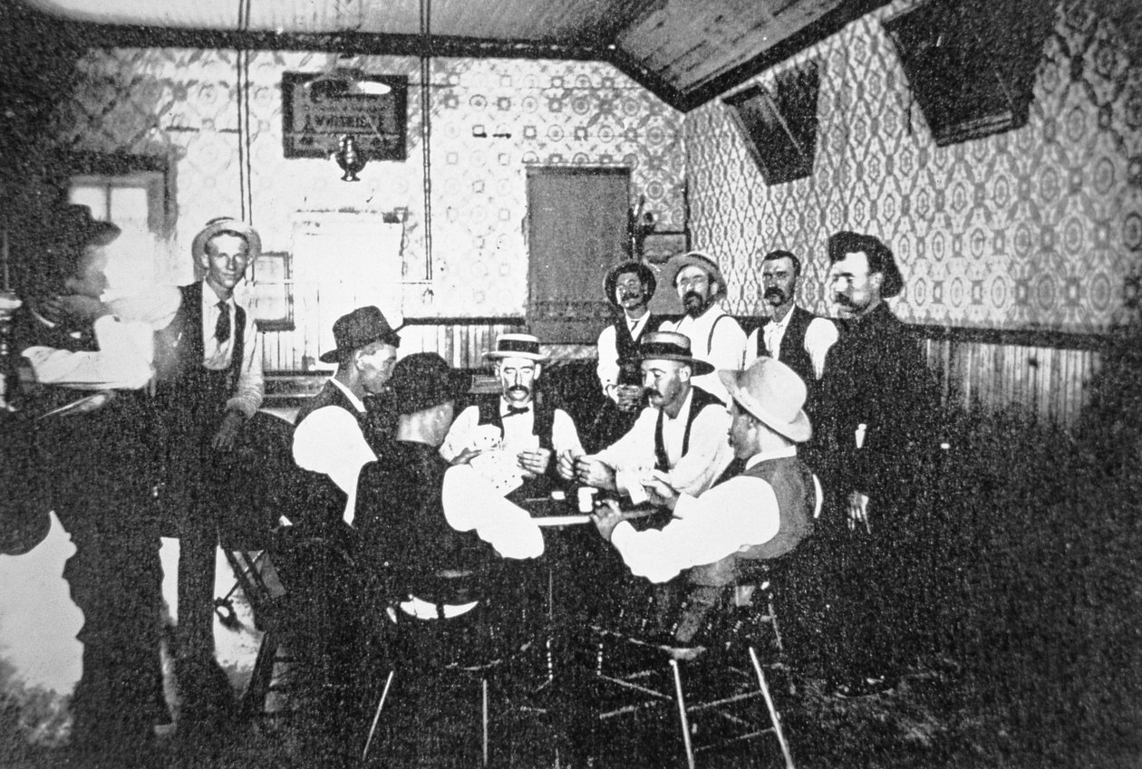Partie de cartes dans un saloon de l