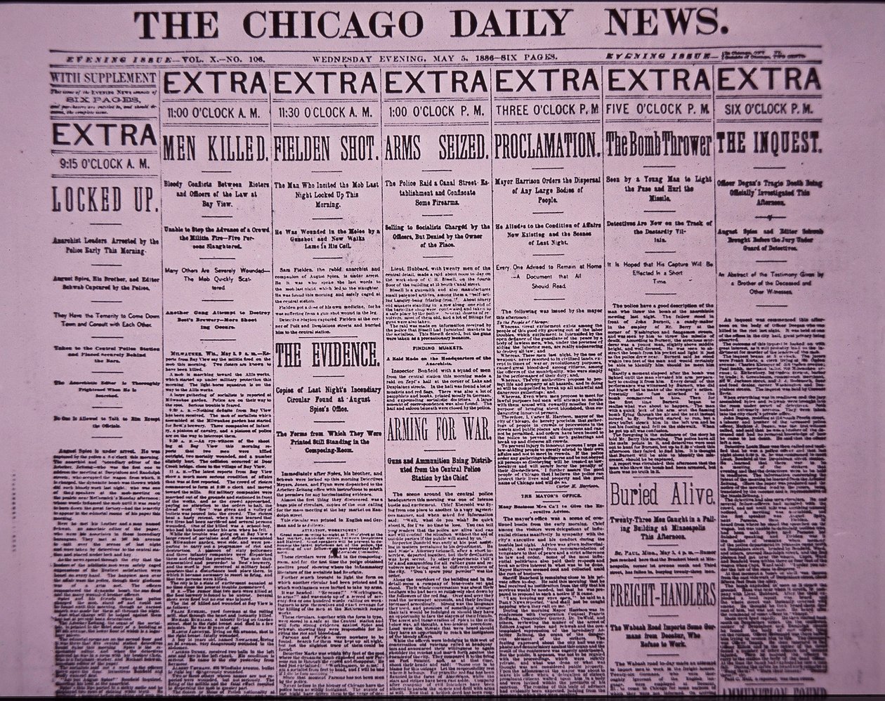 Première page du Chicago Daily News rapportant l