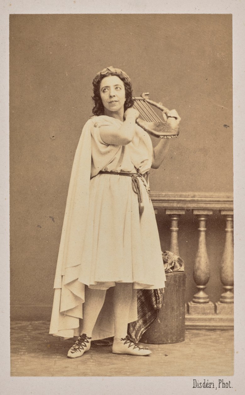 Portrait de la chanteuse et compositrice Pauline Viardot 1821-1910, 1862 - Andre Adolphe Eugene Disderi