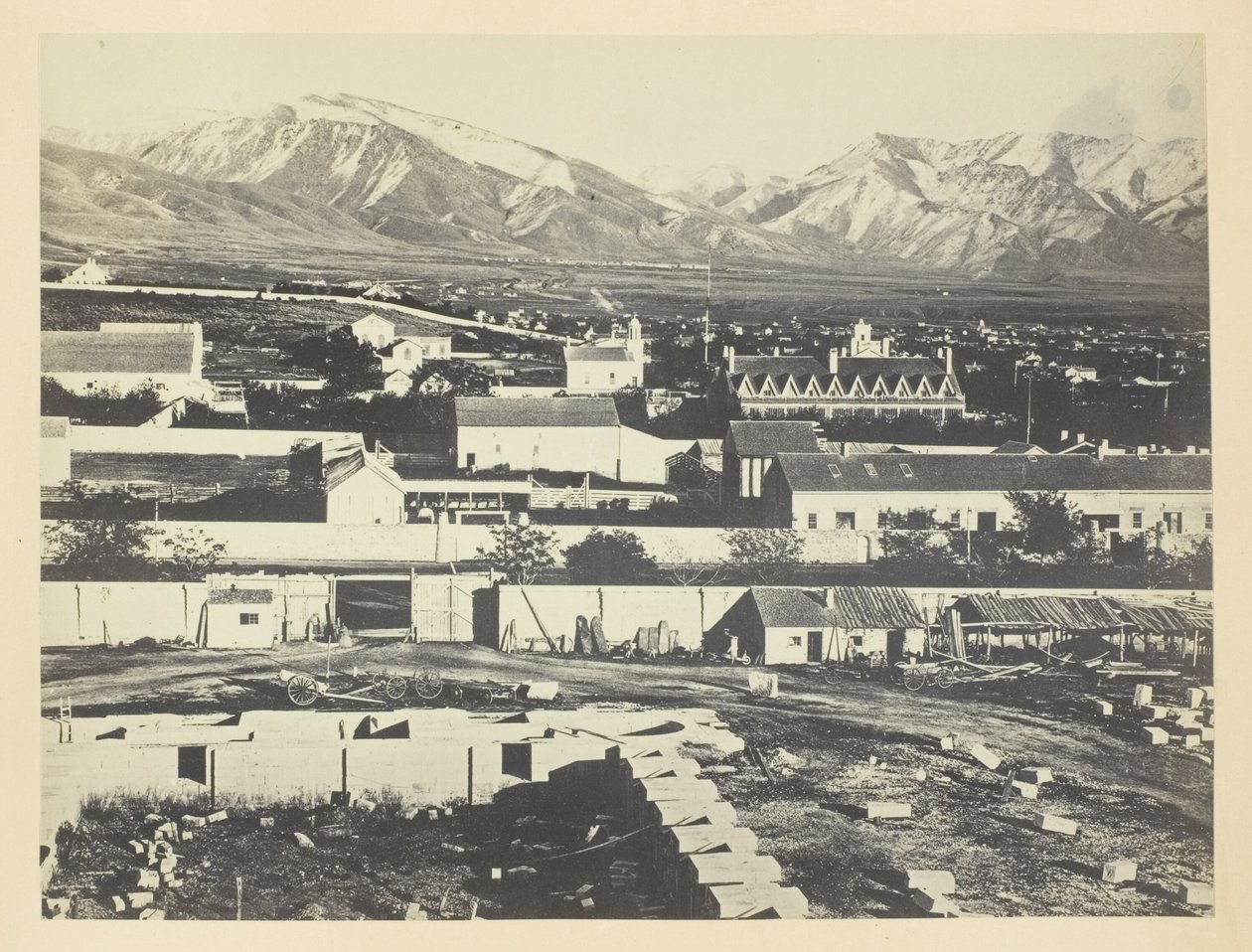 Salt Lake City, Camp Douglas et les Montagnes Wasatch en Arrière-plan - Andrew Joseph Russell
