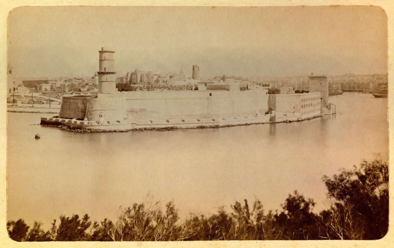 La ville de Marseille et ses environs vers 1885-1890 : Fort Saint-Jean, vue prise du Pharo - Anonymous Anonymous