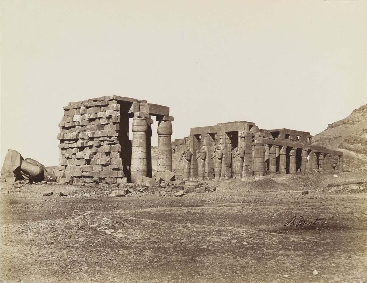 Vue générale du Ramesseum, Thèbes - Antonio Beato