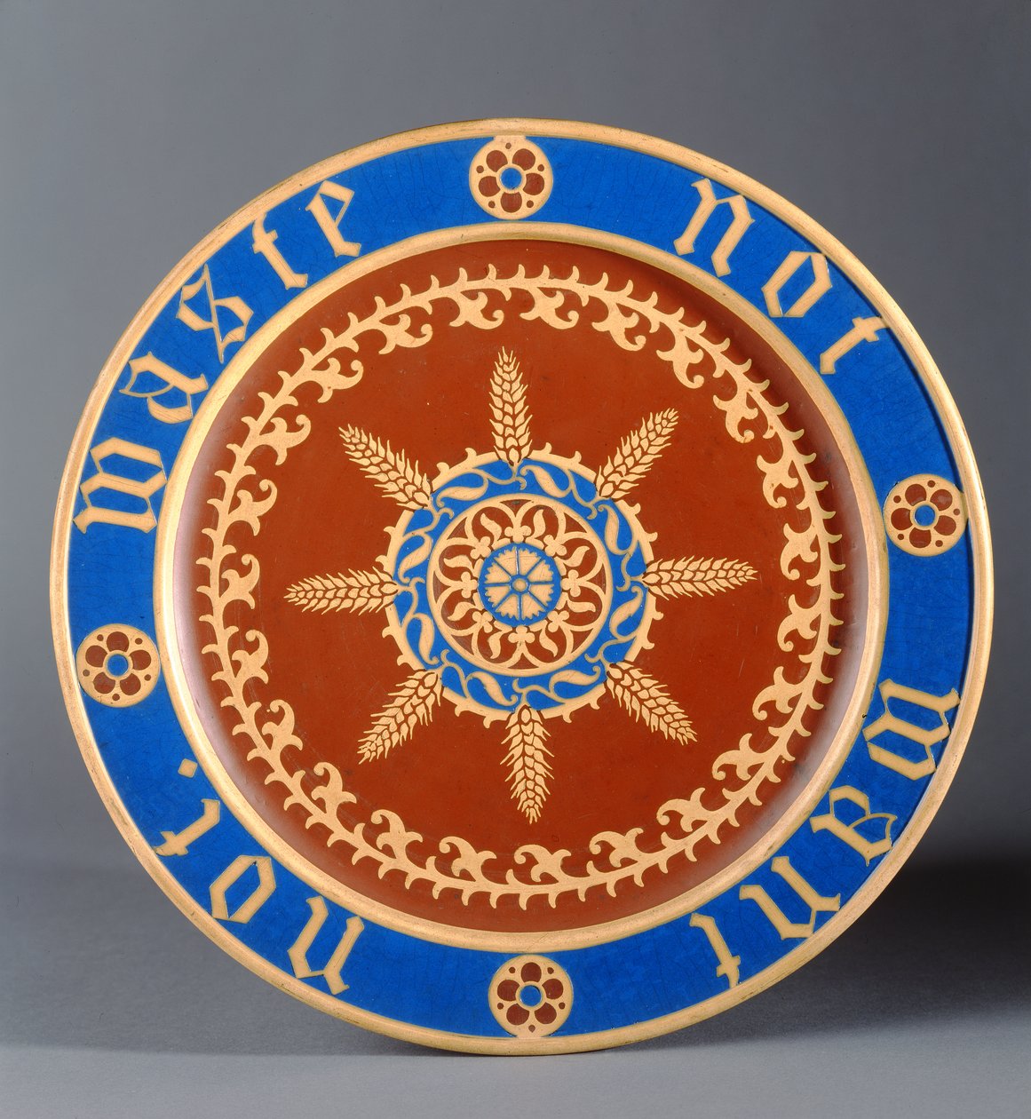 Assiette à pain, fabriquée par Minton and Company, c.1849 - Augustus Welby Northmore Pugin
