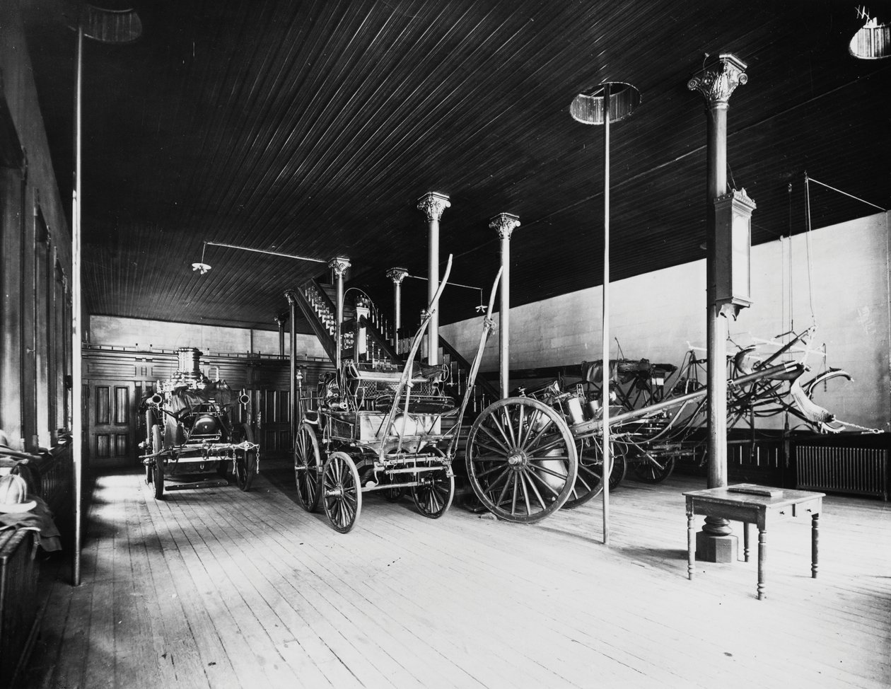 Engine House No. 40, Chicago, Illinois, USA, vers 1905 - Barnes and Crosby