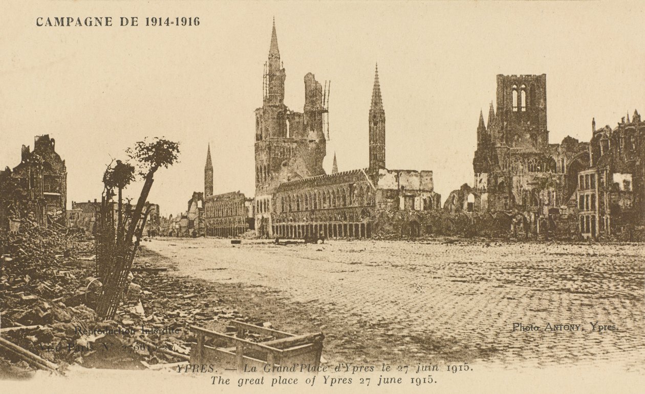 La Grand-Place, Ypres, 27 juin 1915 - Belgian Photographer