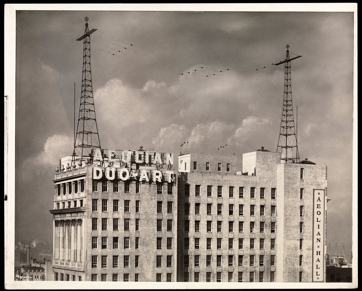 Le bâtiment éolien, 29 West 42nd Street, New York, 1923 - Byron Company