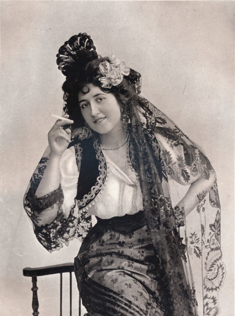 Mademoiselle Rita Jolivet, vers 1903 - Campbell and Gray