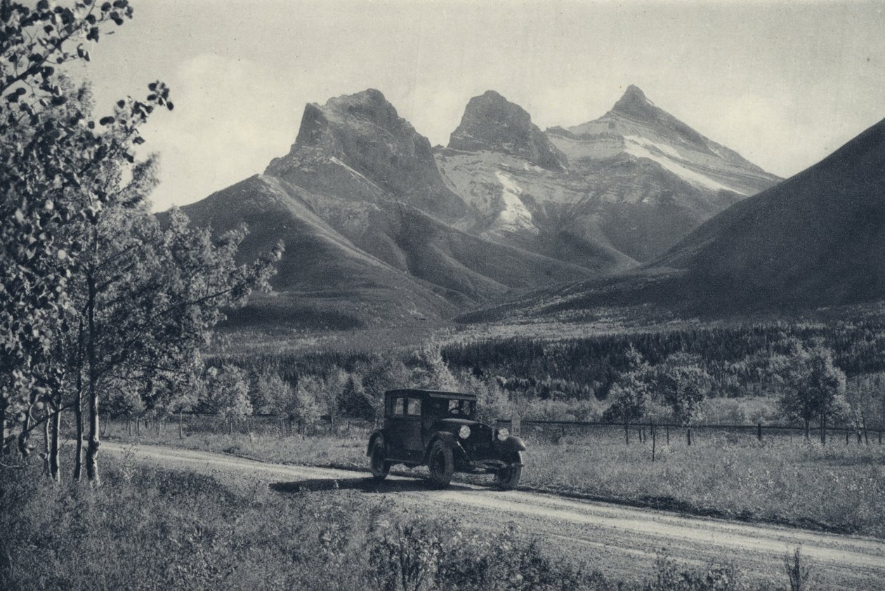 Les Rocheuses canadiennes : Three Sisters, Banff (photo n/b) - Canadian Photographer