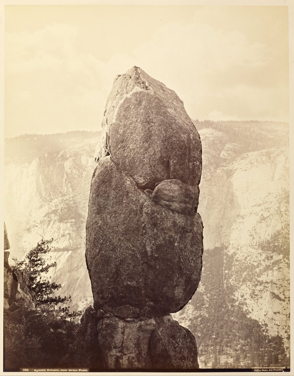 Colonne Agassiz, près de Union Point - Carleton Watkins